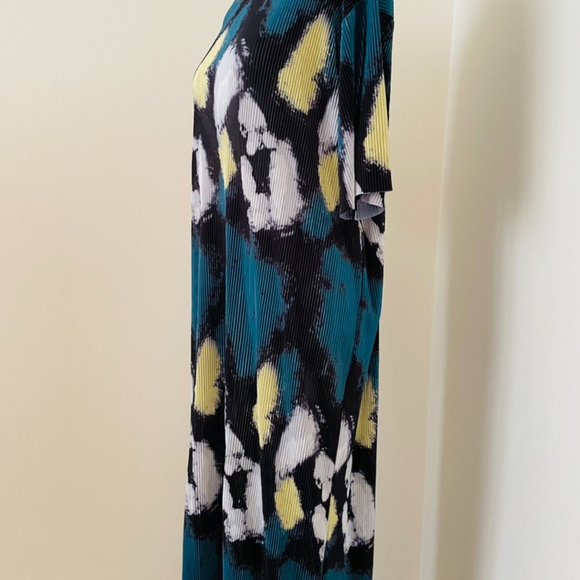 Pleted maxi dress - Multi colors. - Picture 3 of 7